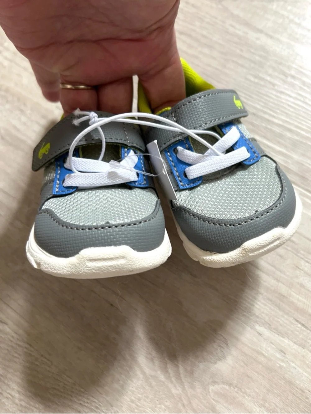 See Kai Run Tenny Sneakers Toddler Boy Size 4 Gray Hook Loop Shoes Casual New